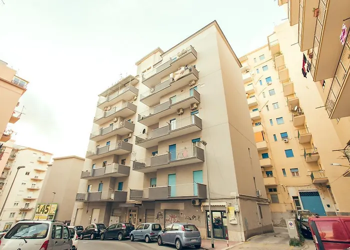 Valle Dei Templi לינה וארוחת בוקר